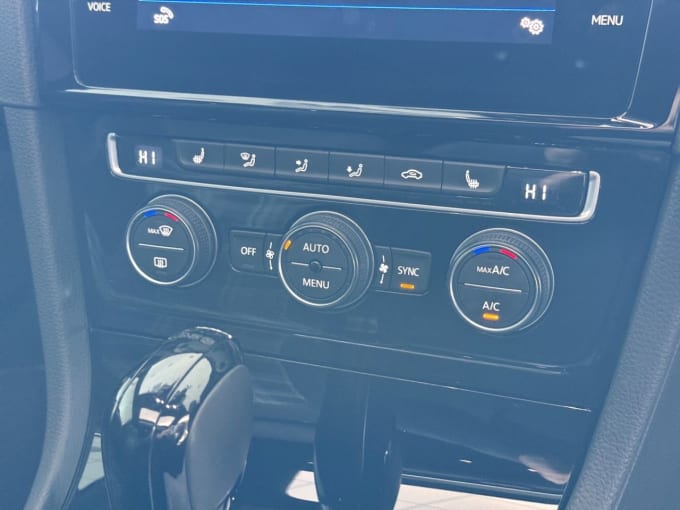 2025 Volkswagen Golf