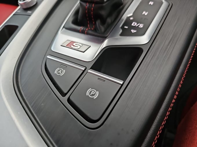 2025 Audi S4