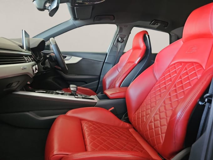 2025 Audi S4