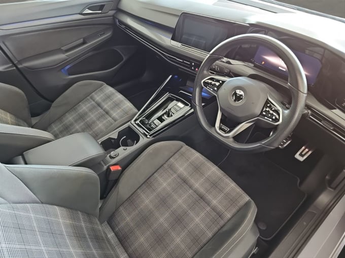2025 Volkswagen Golf