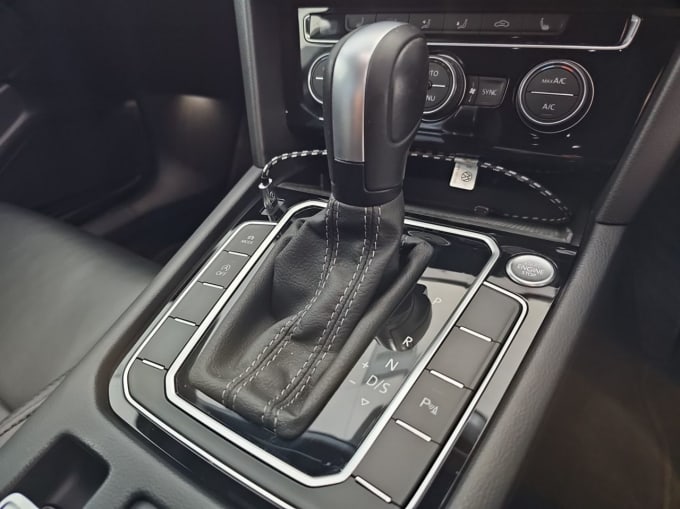 2025 Volkswagen Passat