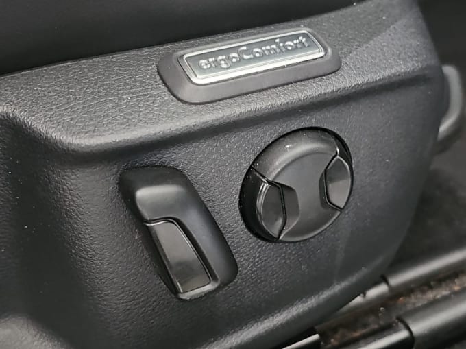 2025 Volkswagen Passat