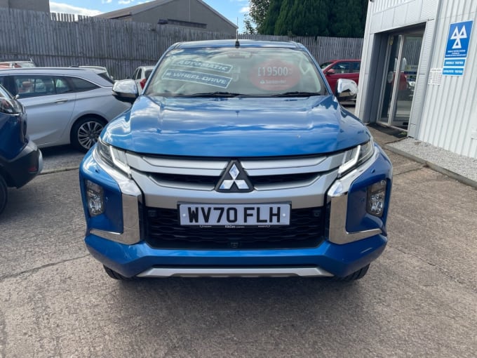 2020 Mitsubishi L200