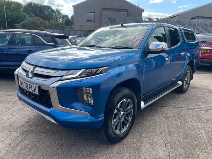 2020 Mitsubishi L200