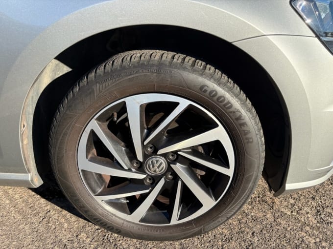 2019 Volkswagen Golf