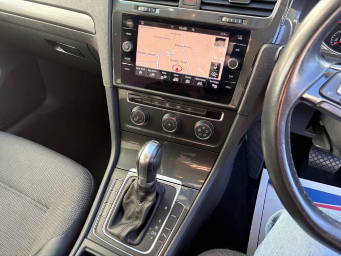 2019 Volkswagen Golf