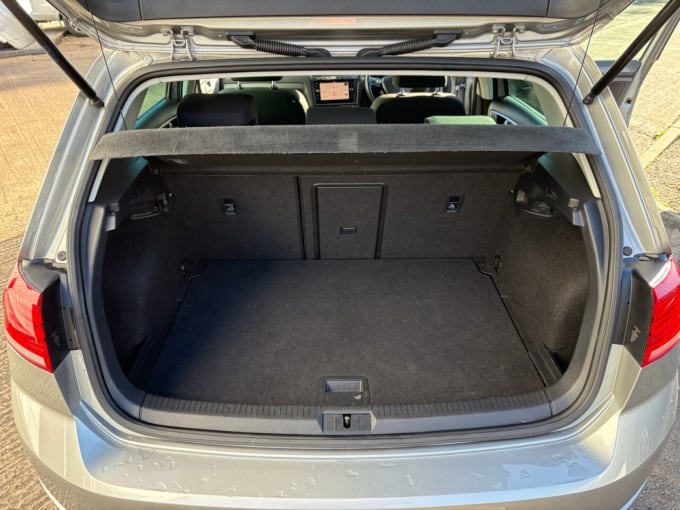 2019 Volkswagen Golf