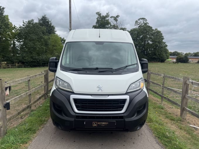 2025 Peugeot Boxer