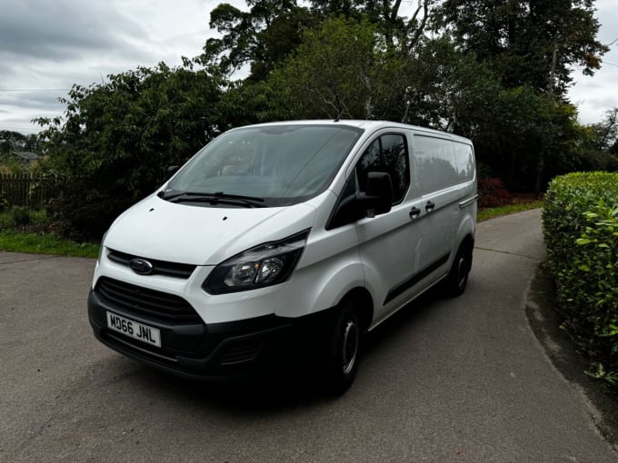 2024 Ford Transit Custom