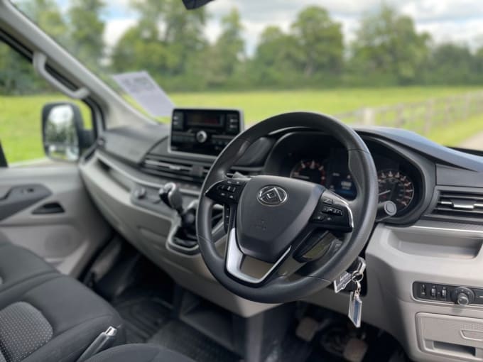 2025 Maxus Deliver 9