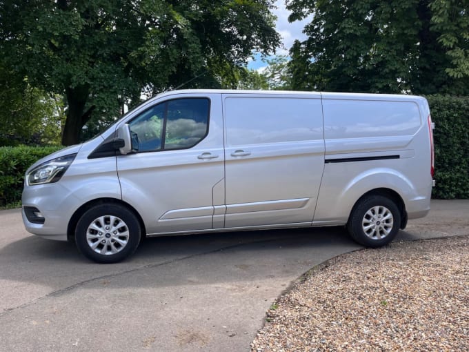 2024 Ford Transit Custom