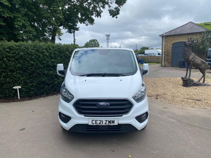 2024 Ford Transit Custom