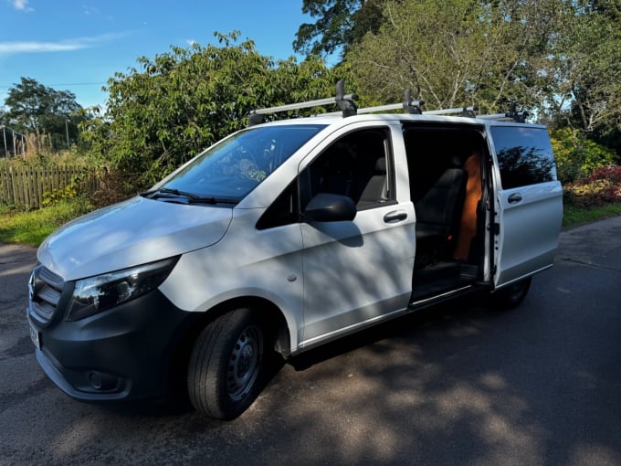 2024 Mercedes-benz Vito