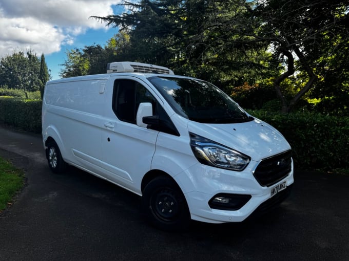 2024 Ford Transit Custom