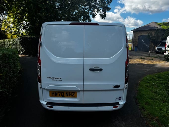 2024 Ford Transit Custom