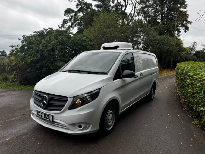 2024 Mercedes-benz Vito