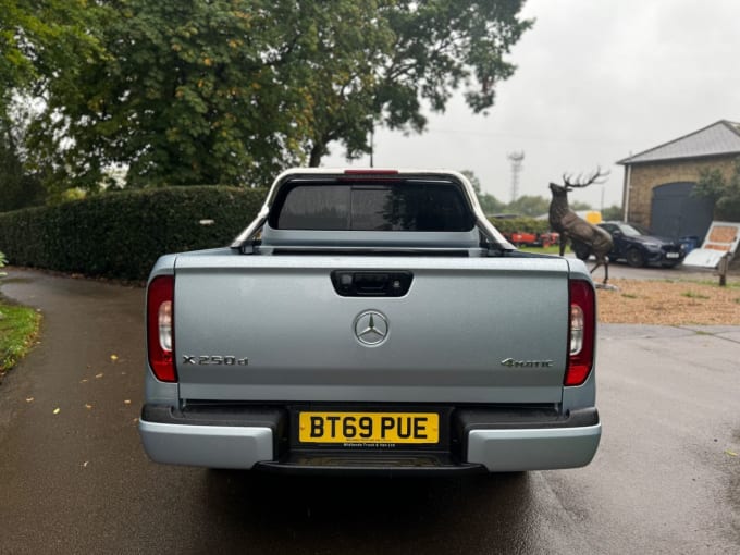 2024 Mercedes-benz X-class