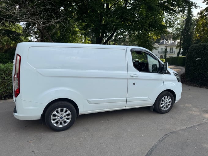 2024 Ford Transit Custom