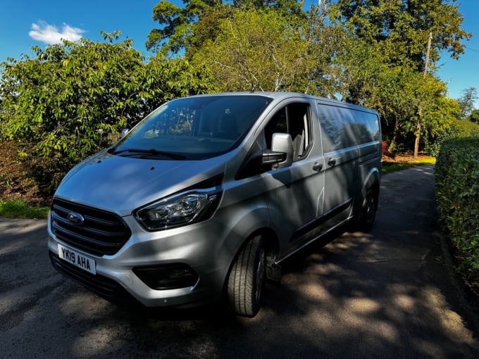 2024 Ford Transit Custom