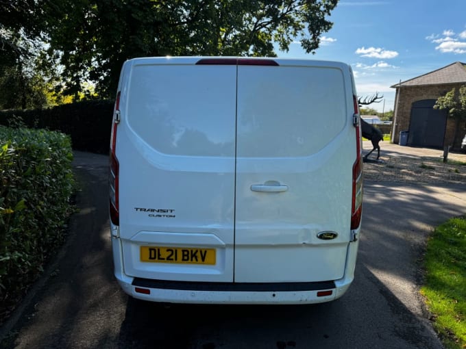 2024 Ford Transit Custom