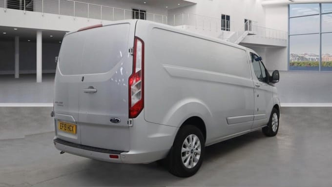 2024 Ford Transit Custom