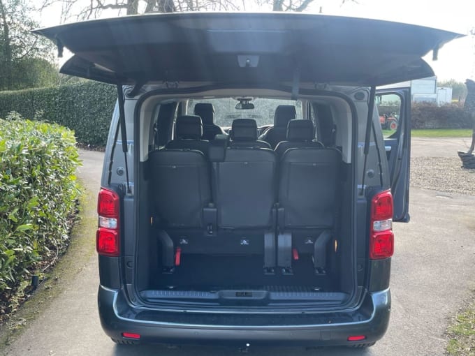 2025 Peugeot Traveller