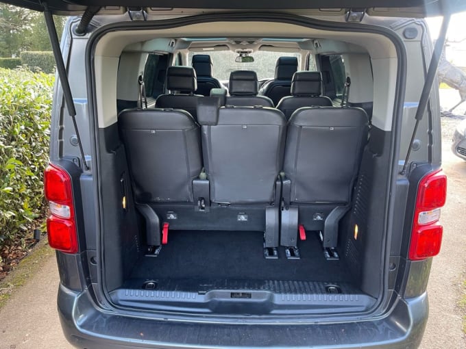 2025 Peugeot Traveller