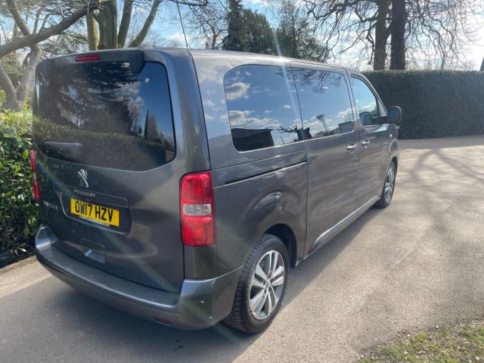 2025 Peugeot Traveller