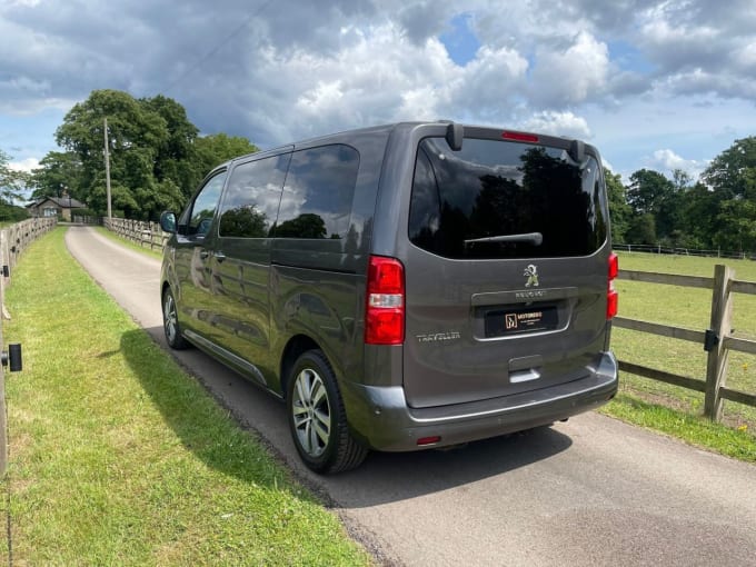 2025 Peugeot Traveller