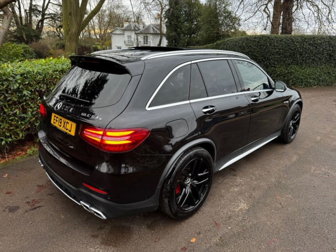 2025 Mercedes-benz Glc