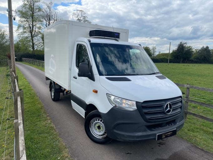 2025 Mercedes-benz Sprinter