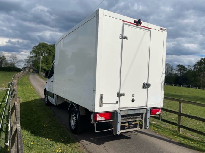 2025 Mercedes-benz Sprinter