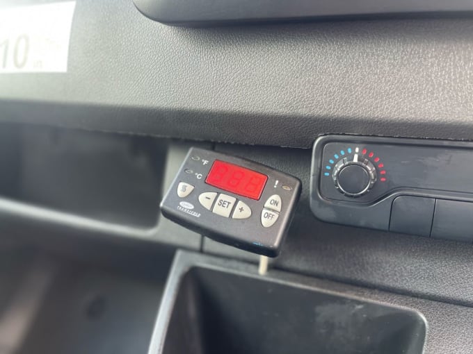 2025 Mercedes-benz Sprinter