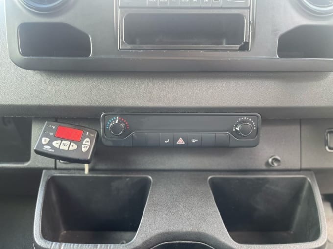2025 Mercedes-benz Sprinter