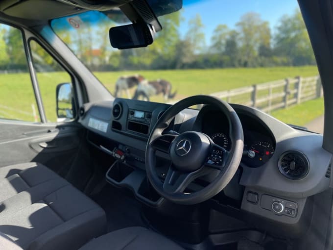 2025 Mercedes-benz Sprinter