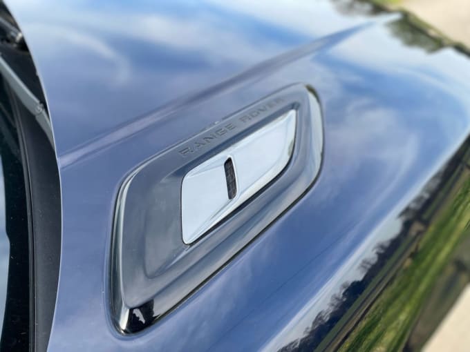 2025 Land Rover Range Rover Sport