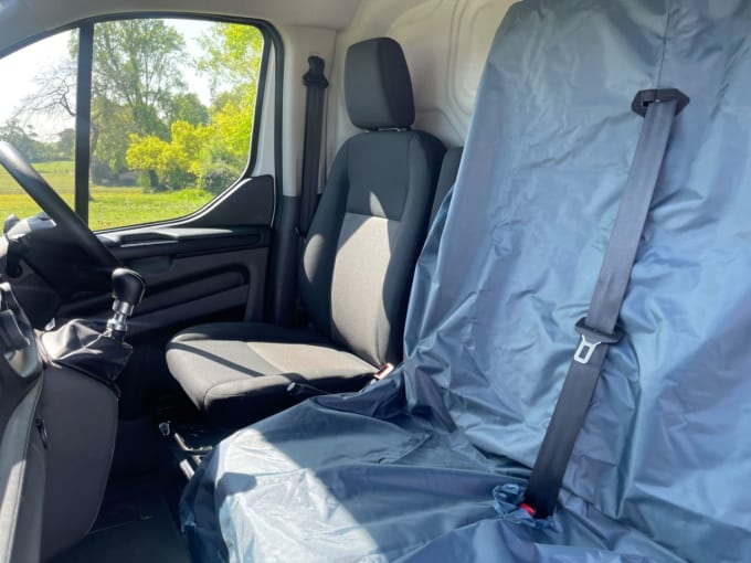 2025 Ford Transit Custom