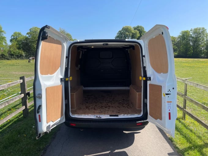 2025 Ford Transit Custom