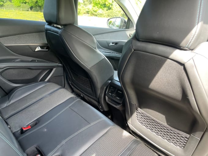 2025 Peugeot 3008