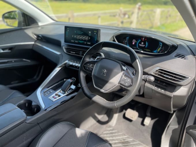2025 Peugeot 3008