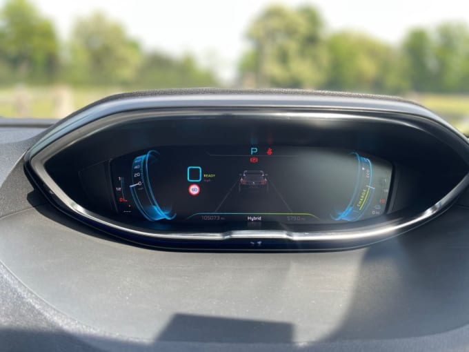 2025 Peugeot 3008