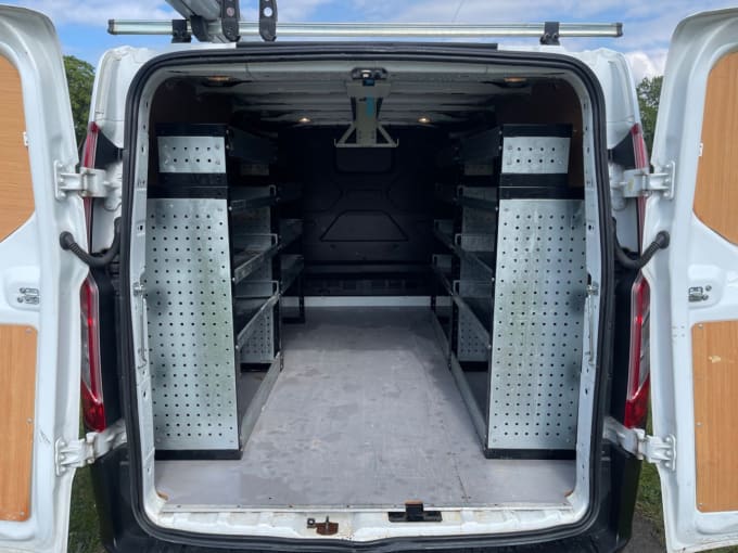 2025 Ford Transit Custom