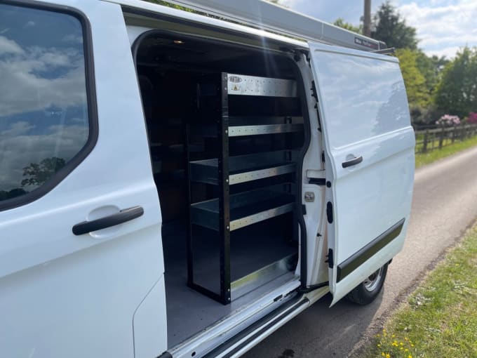 2025 Ford Transit Custom