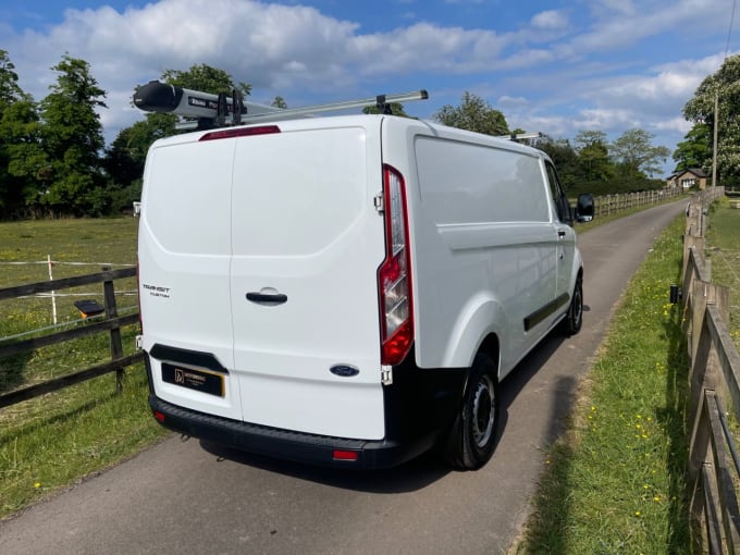 2025 Ford Transit Custom