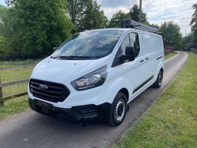 2025 Ford Transit Custom