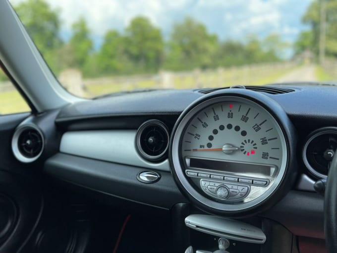 2025 Mini Hatch