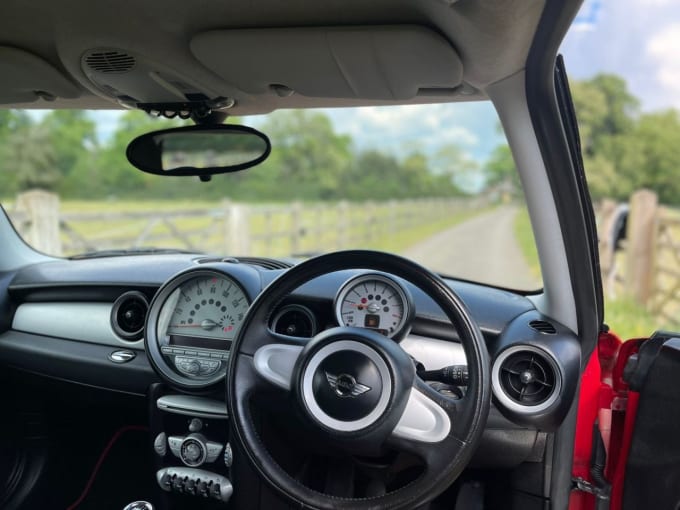 2025 Mini Hatch