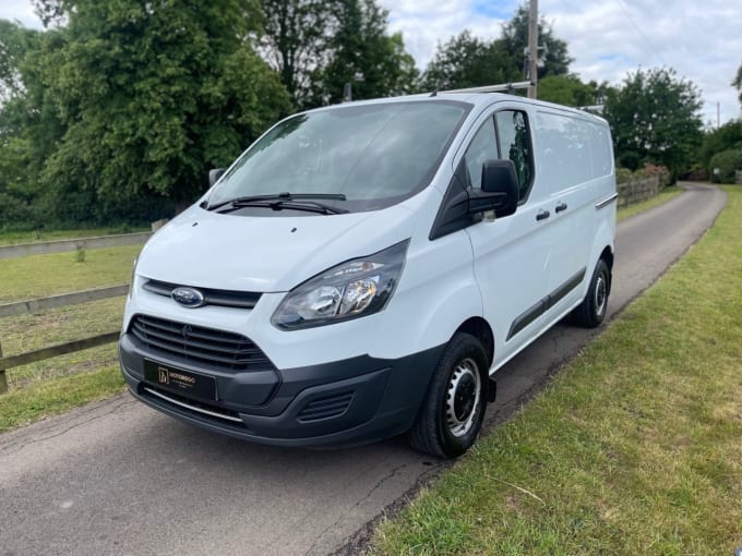 2025 Ford Transit Custom