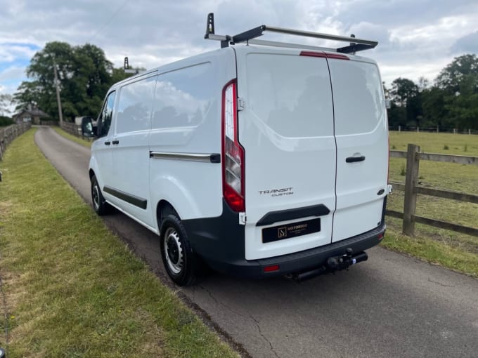 2025 Ford Transit Custom