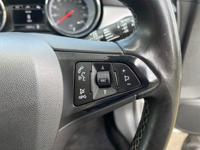 2025 Vauxhall Astra